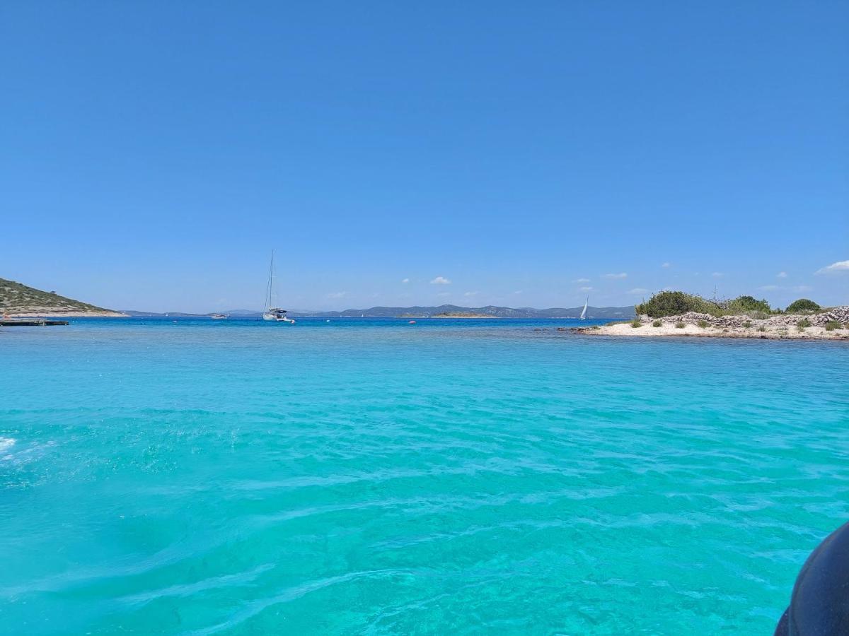 Luxury Apartments Skalinada Near Beaches, Tisno - Dalmatia Kültér fotó